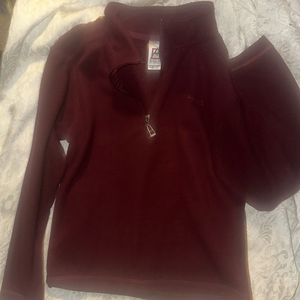Kids Size 8 Avalanche Sweater.